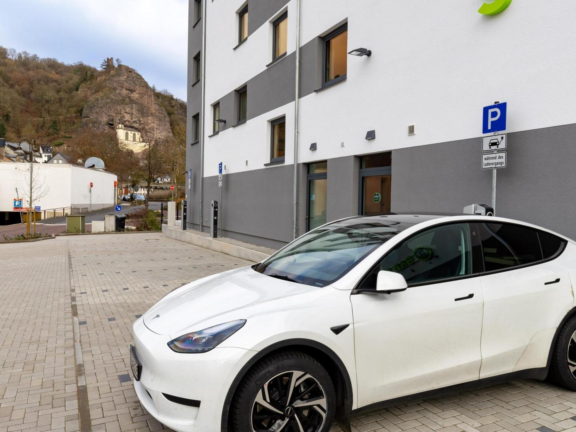B&B Hotel Idar-Oberstein Luaran gambar